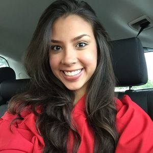 Meet your Posher, Manuela